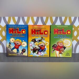 Lot of 3 Hilo kids books